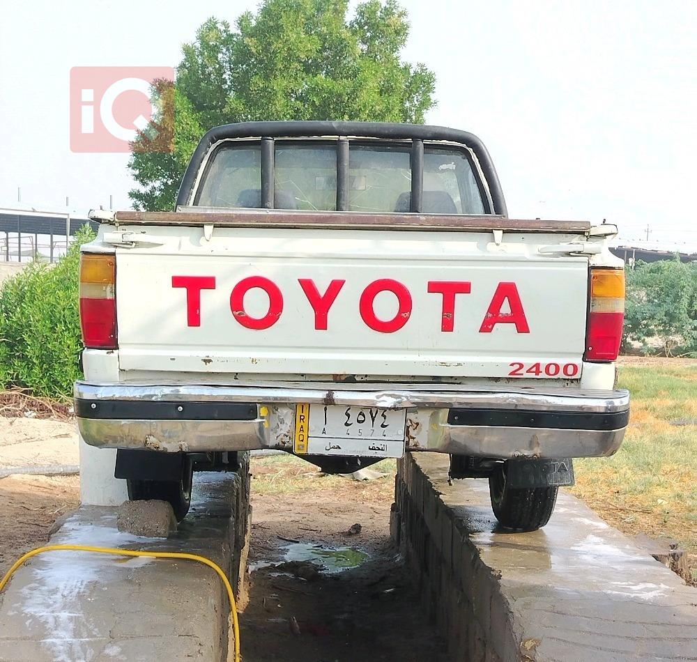 تۆیۆتا هایلۆکس